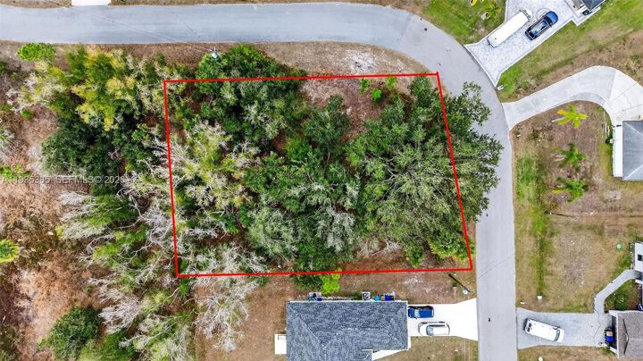 Property Photo: 0 Nell Rd FL 34288