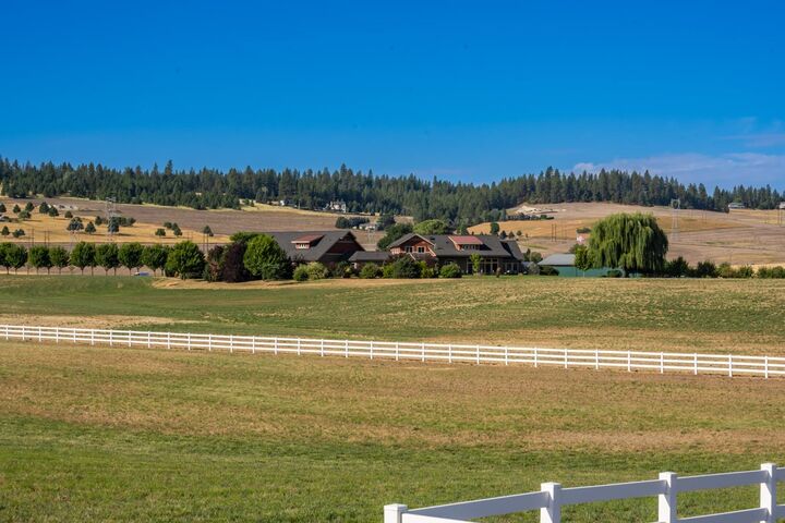 Property Photo:  11317 N Bruce Rd  WA 99217 