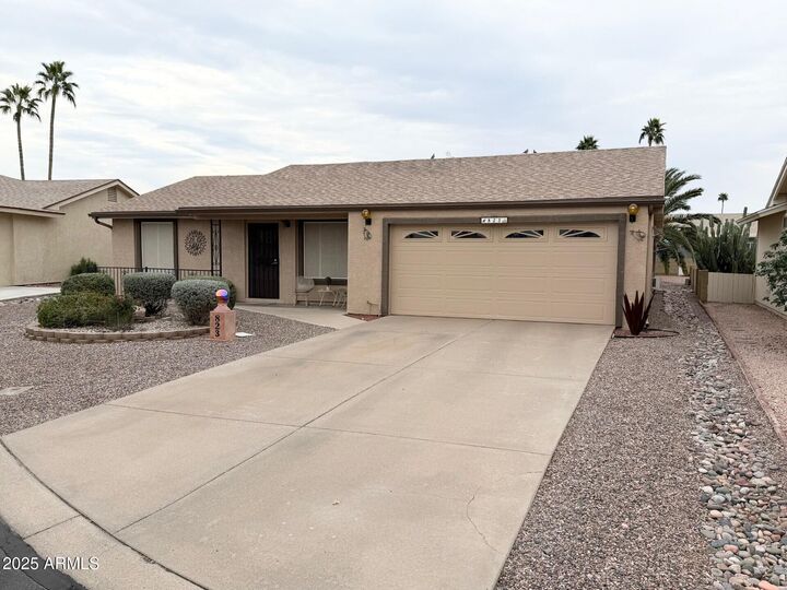 Property Photo:  823 S 79th Way  AZ 85208 