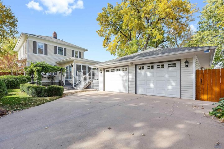 Property Photo:  1120 West Blvd  SD 57701 