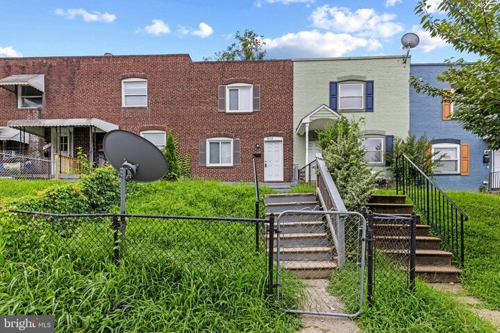 Property Photo:  813 Jack Street  MD 21225 
