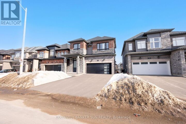 Property Photo:  172 Franklin Trail  ON L9J 0J2 