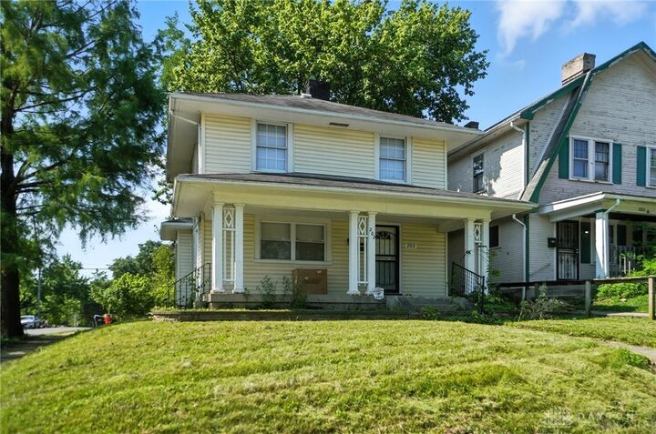 Property Photo:  202 Santa Clara Avenue  OH 45405 