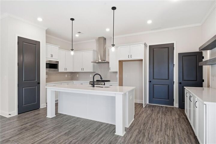 Property Photo: 947 Willingham Drive 2 GA 30354