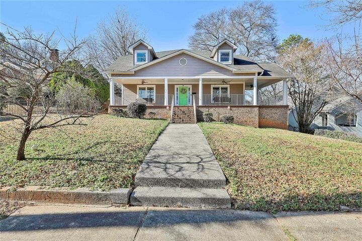 Property Photo:  258 NW Sunset Avenue NW  GA 30314 