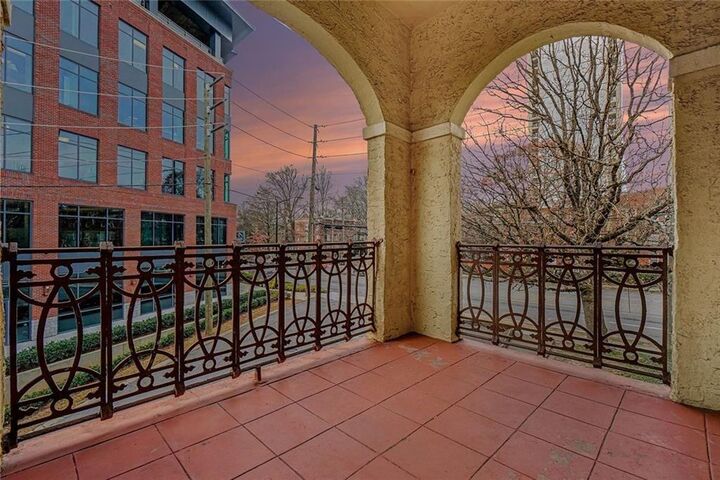 Property Photo:  2855 Peachtree Road NE 201  GA 30305 