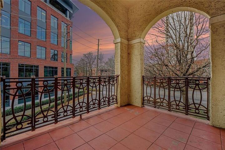 Property Photo:  2855 Peachtree Road NE 201  GA 30305 