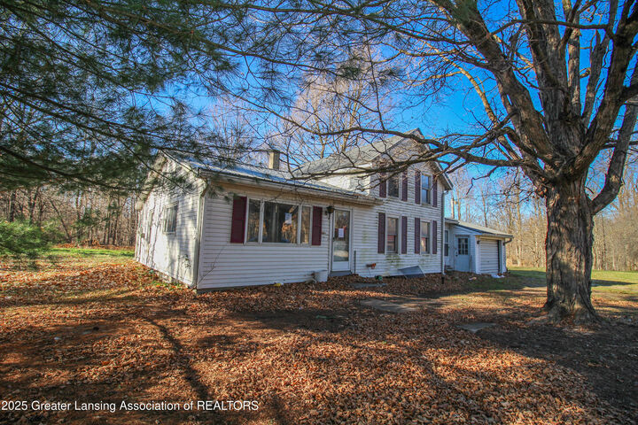 Property Photo:  31276 Water Road  MI 49091 