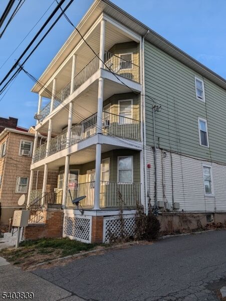 Property Photo:  515 Morris Ave  NJ 07901 