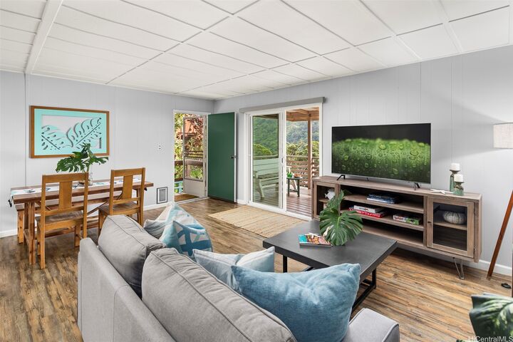 Property Photo:  3277 A Pacific Heights Road  HI 96813 