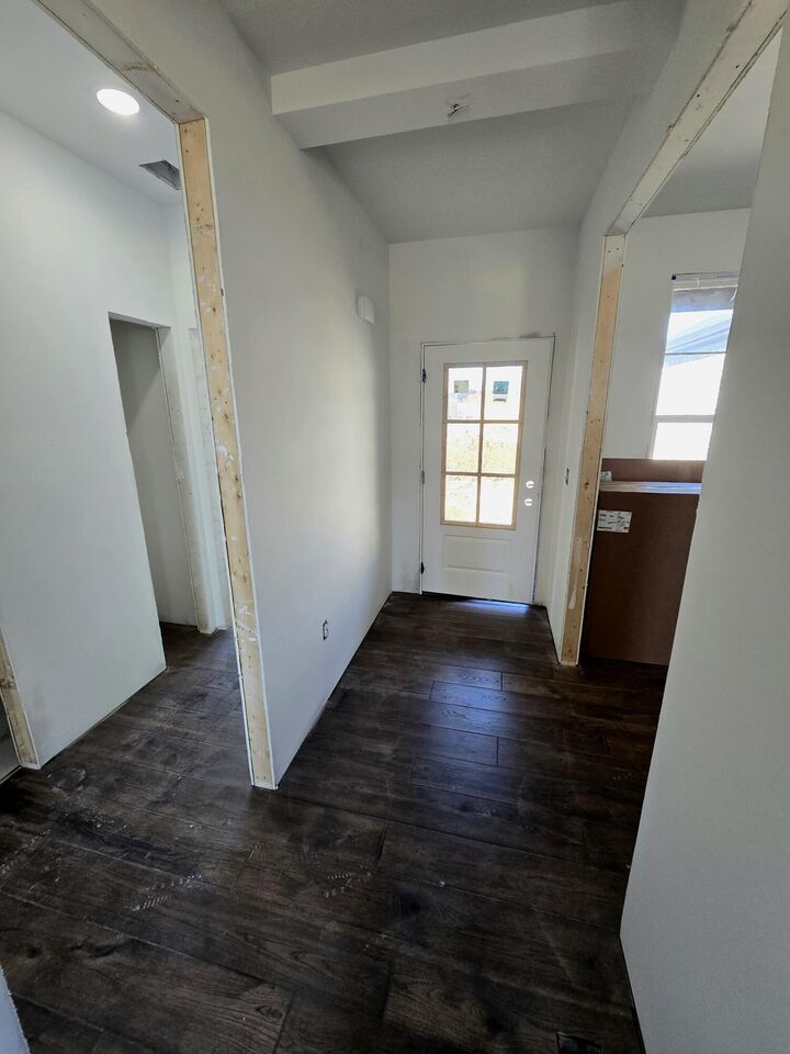 Property Photo:  924 Olympic Court  KY 40475 