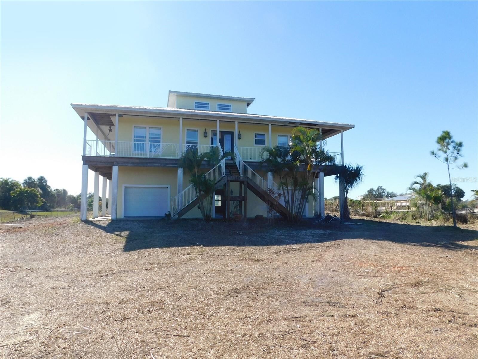 Property Photo: 935 Bayshore Drive FL 34250