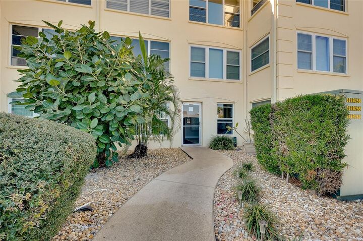 Property Photo: 3806 Gulf Of Mexico Drive C310 FL 34228