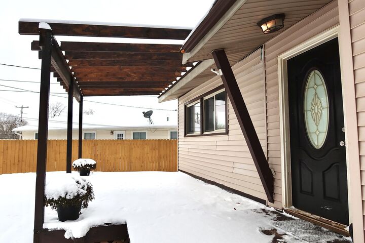 Property Photo:  310 N John Street  MI 49045 