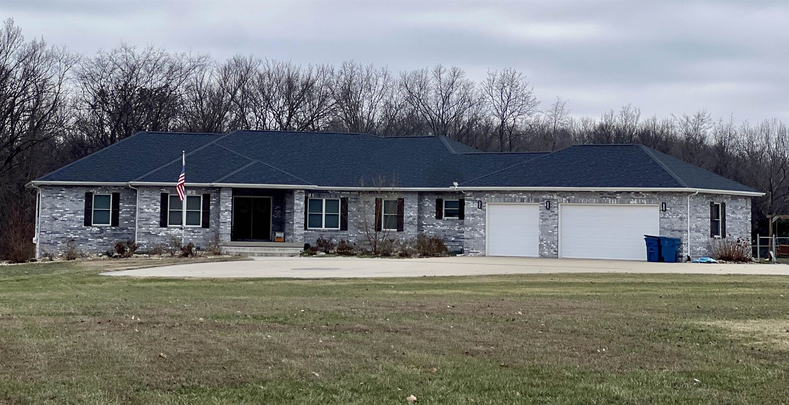 Property Photo:  5942 E Houston Road  IL 62898 