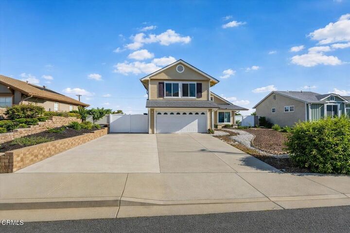 Property Photo:  1414 Fallen Leaf Avenue  CA 93004 