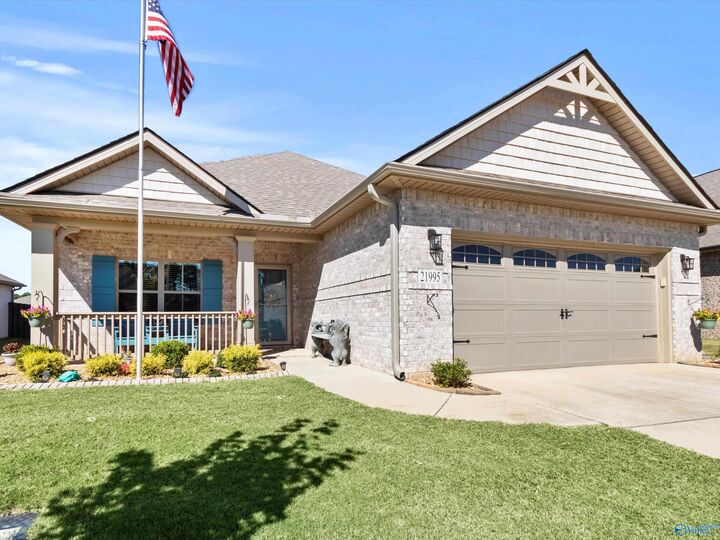 Property Photo:  21995 Natures Cove Drive  AL 35613 