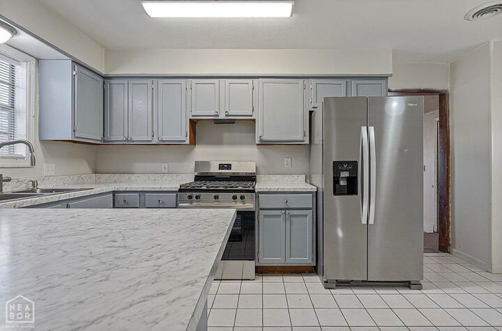 Property Photo: 1320 N Lee Circle AR 72022