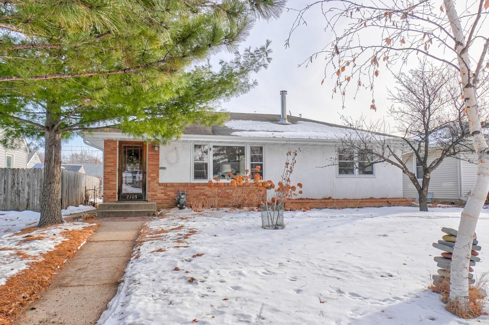 Property Photo:  7305 3rd Avenue S  MN 55423 