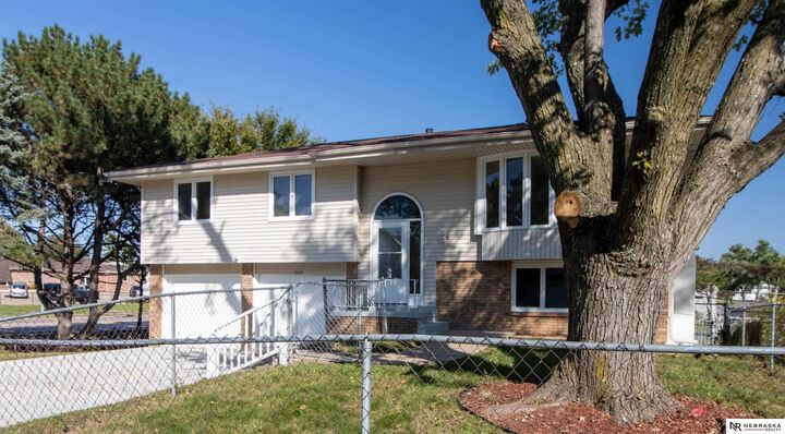 Property Photo:  5235 N 96th Street  NE 68134 