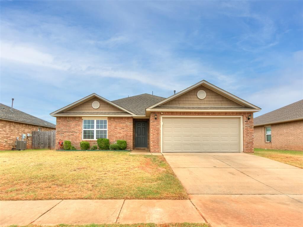 Property Photo: 9632 Eli Drive OK 73160