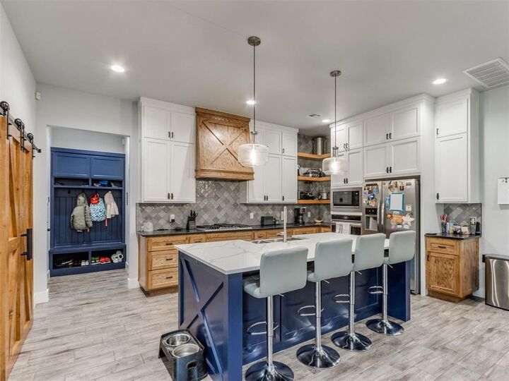 Property Photo:  9308 NW 84th Terrace  OK 73099 