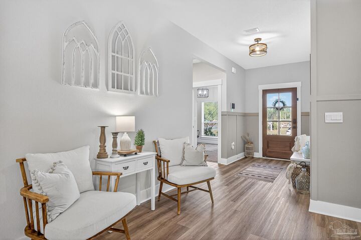 Property Photo:  6120 Rutherford Loop  FL 32526 