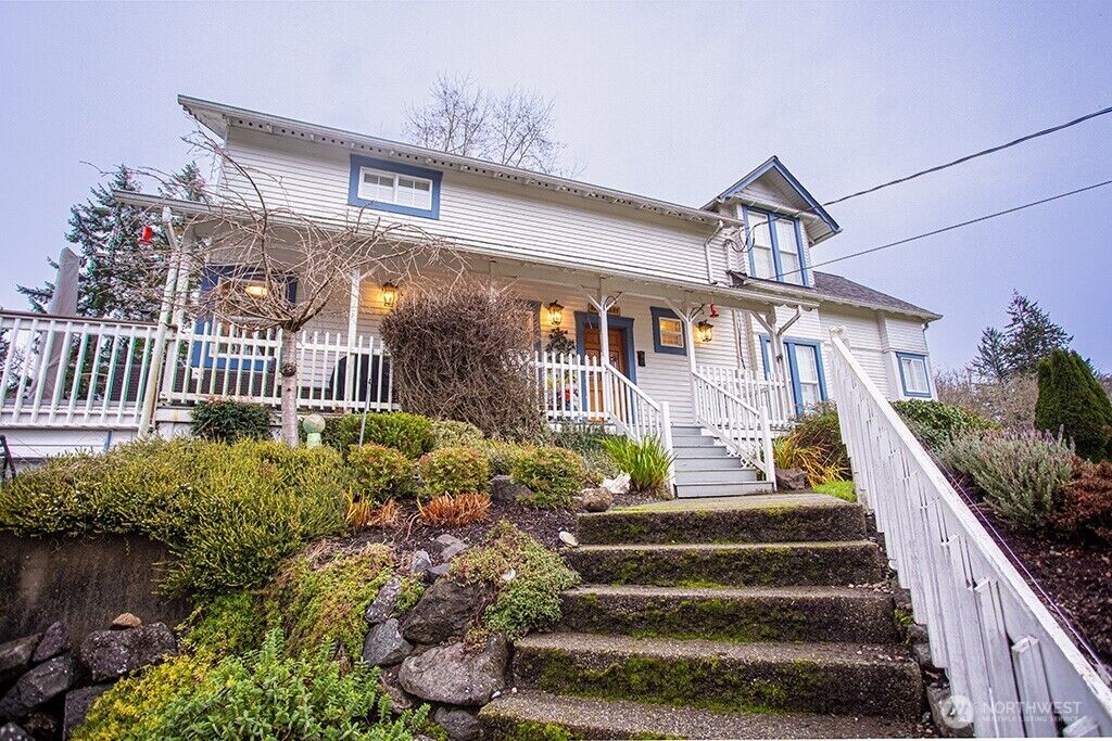 Property Photo:  951  Bulman Road SE  WA 98366 