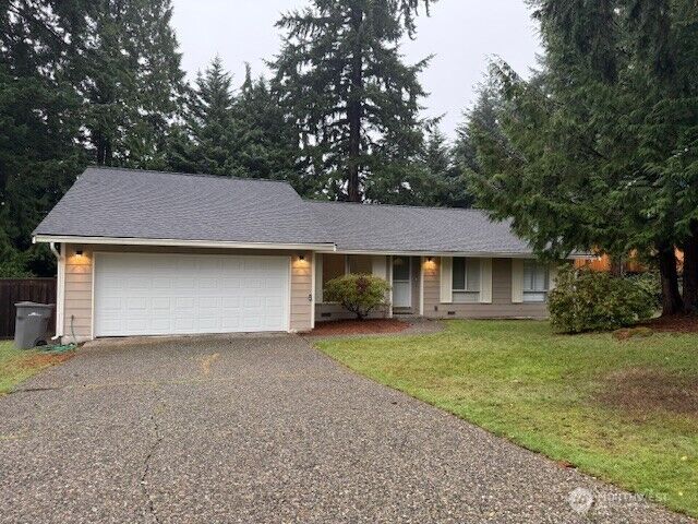 Property Photo:  10942  167th Avenue NE  WA 98052 