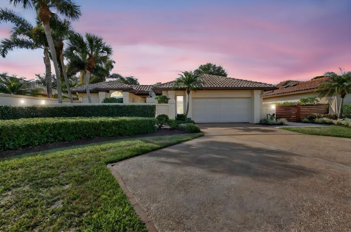 Property Photo: 5382 SE Meredith Terrace FL 34997