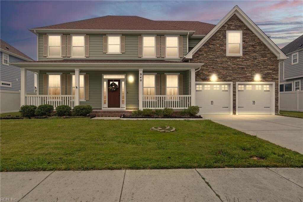 Property Photo:  940 Painted Lady Place  VA 23323 