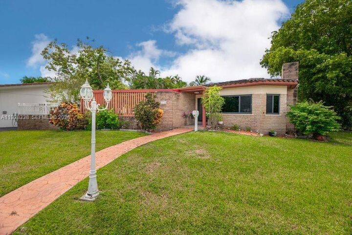 Property Photo:  11490 W Biscayne Canal Rd  FL 33161 