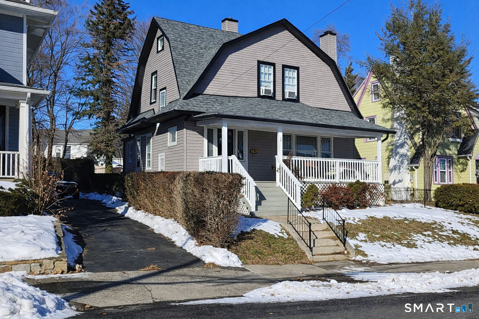 Property Photo:  34 Harlem Avenue  CT 06606 