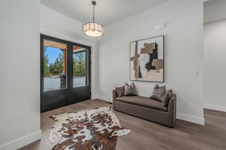 Property Photo: 508 W W Slaton Ln Ln WA 99006