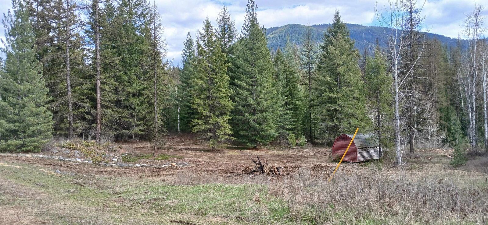 Property Photo: 3832 Deep Lake Boundary Rd WA 99114
