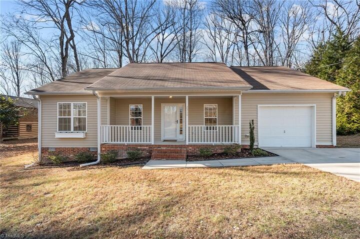 Property Photo:  2310 Rothwood Acres Road  NC 27406 