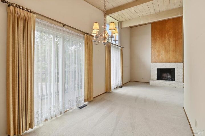 Property Photo:  48 Oxford Drive  CA 94903 