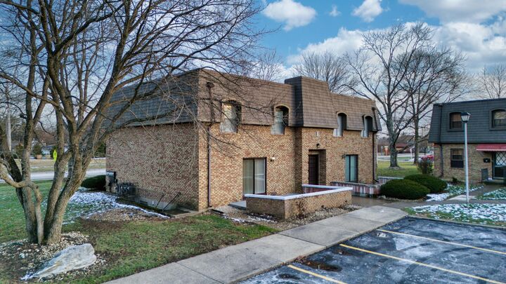 Property Photo: 625 Country Club OH 43055