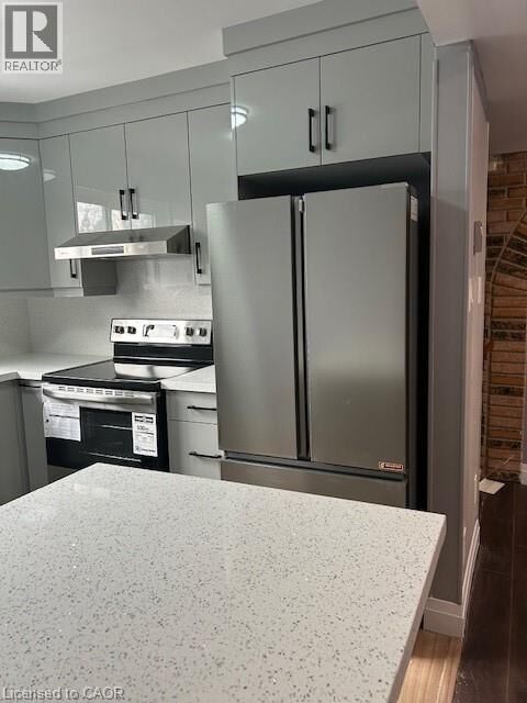 Property Photo:  201 Silvercreek Parkway North 29  ON N1H 3T4 