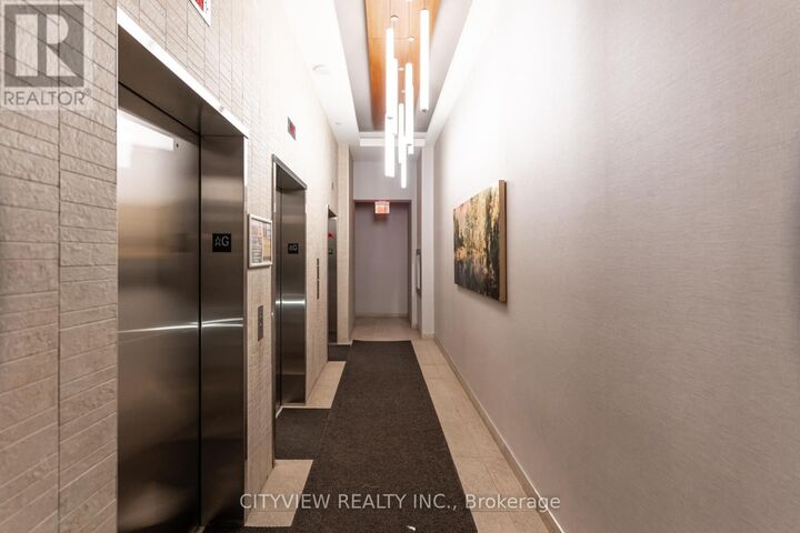 Property Photo:  72 Esther Shiner Boulevard 1009  ON M2K 0C4 