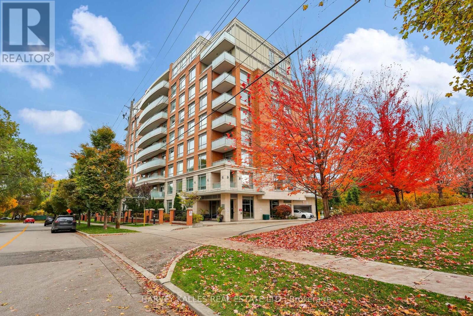 Property Photo:  17 Ruddington Drive 305  ON M2K 0A8 