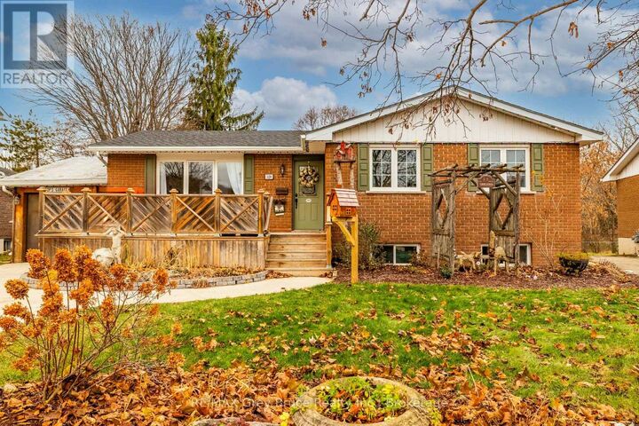 Property Photo:  520 1st. A Street  ON N4K 5Z5 