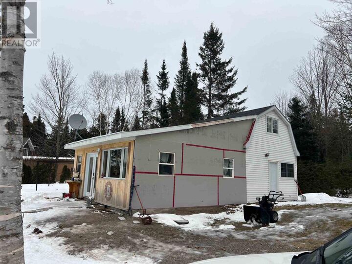 Photo de la propriété:  49 Nils Bay Rd  ON P0S 1E0 