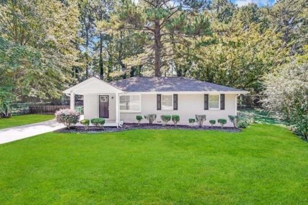 Property Photo: 3645 Larkspur Terrace GA 30032