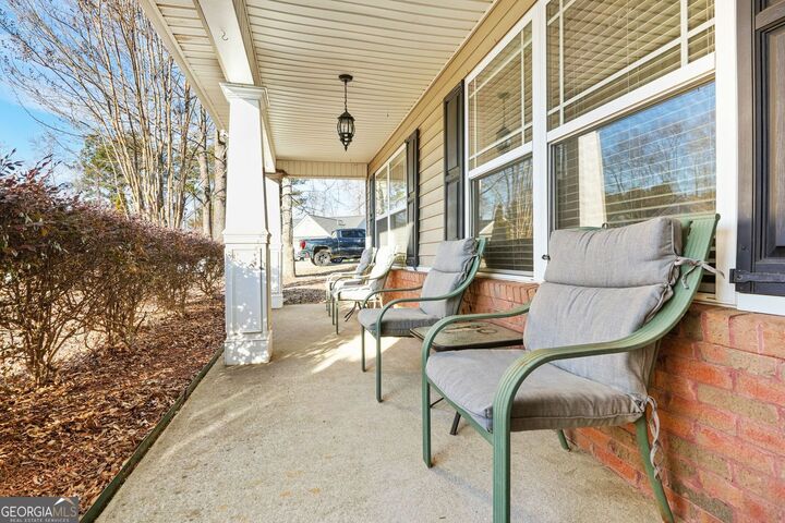 Property Photo:  110 Reid Plantation Drive  GA 30180 