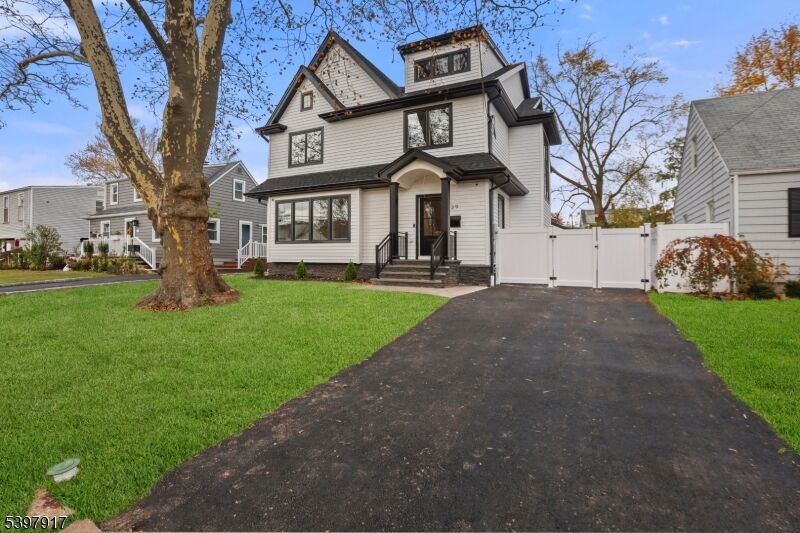 Property Photo:  29 Alice Ln  NJ 07066 