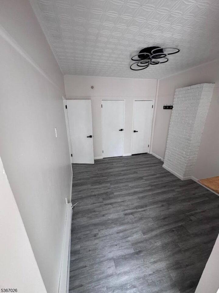 Property Photo:  1458 Main Ave 1R  NJ 07011 