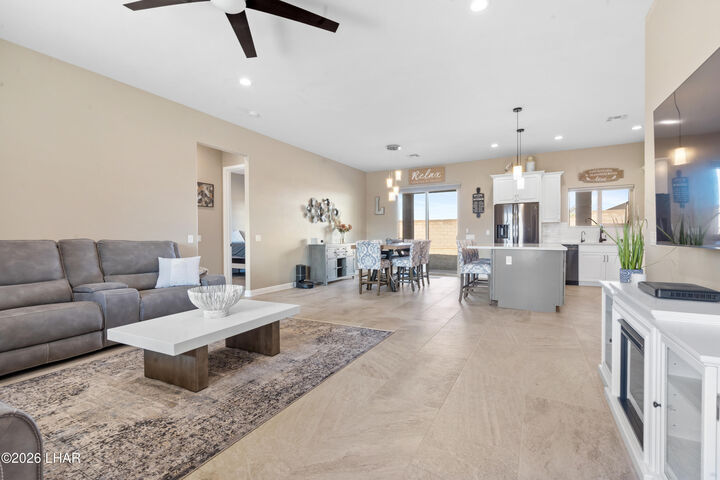 Property Photo:  1659 E Susan Dr  AZ 86404 