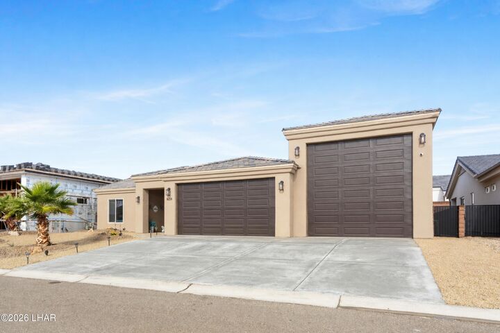 Property Photo:  1659 E Susan Dr  AZ 86404 