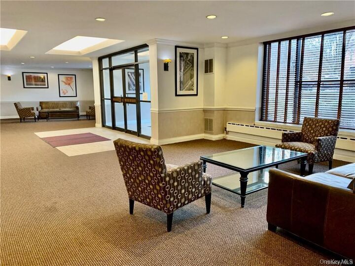 Property Photo:  1 Vincent Road 2E  NY 10708 